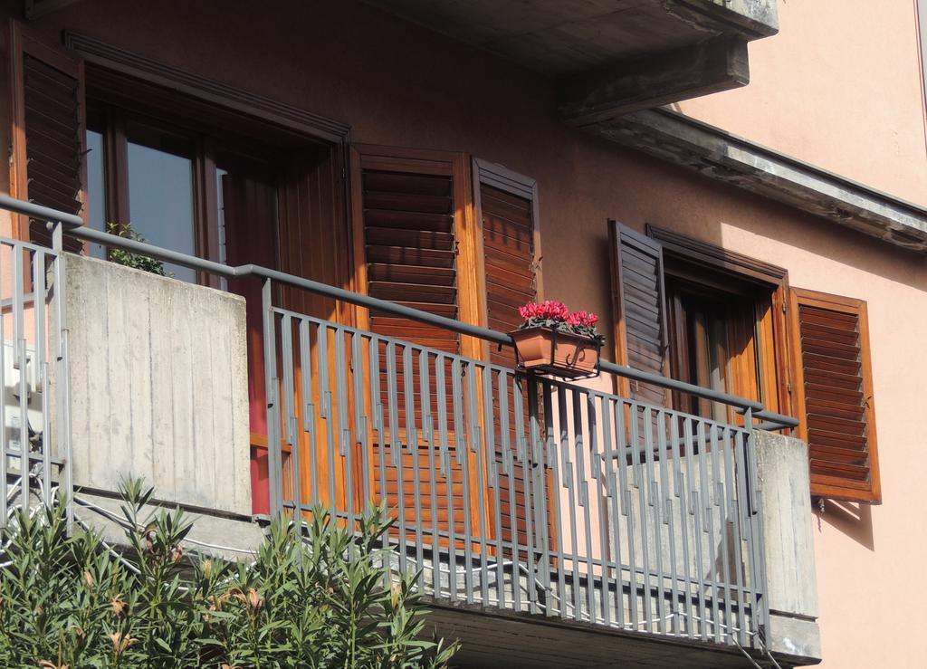 B&B Il Rosso E Il Nero Zafferana Etnea Luaran gambar